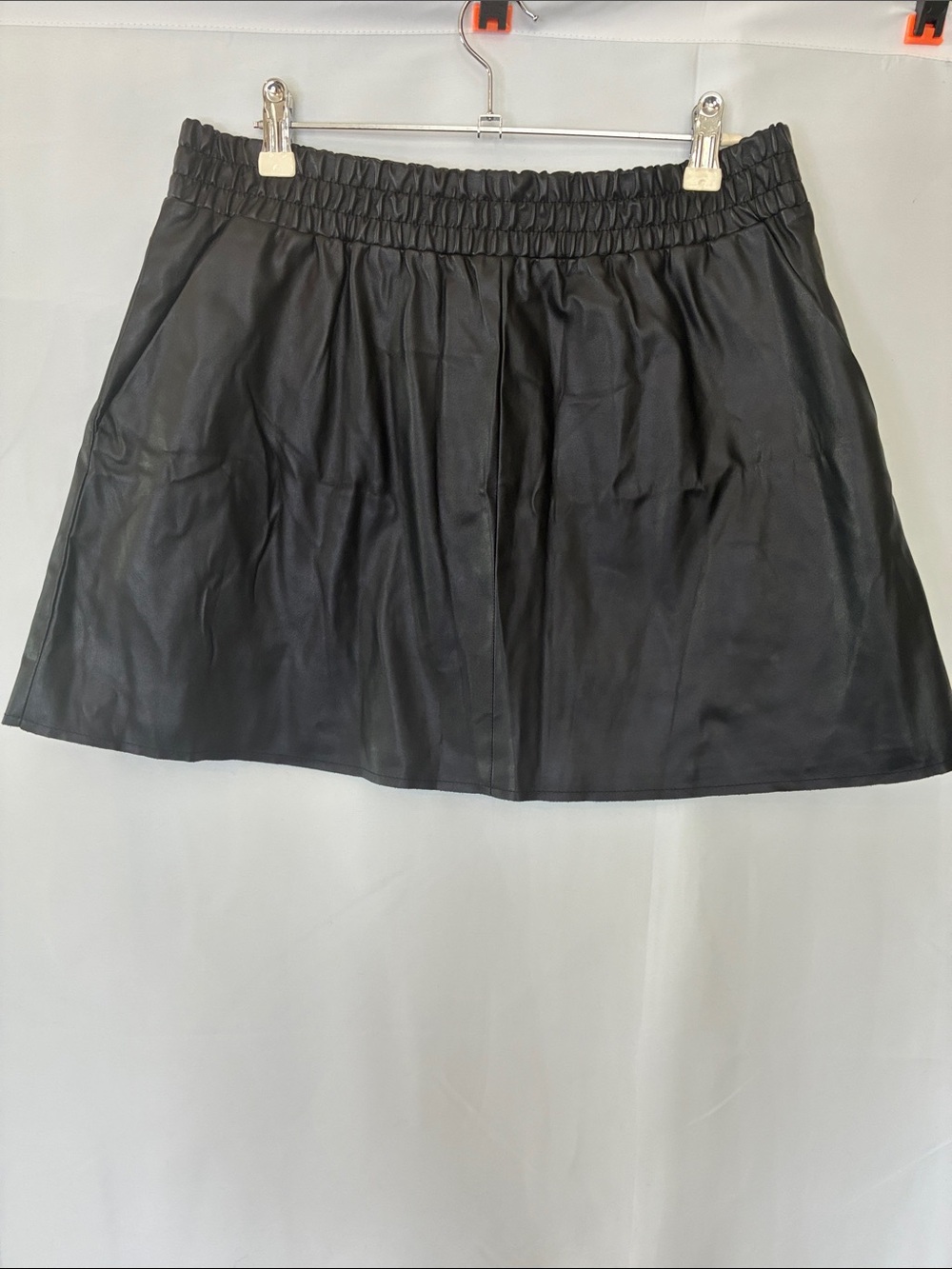 BCBGMaxAzria Black Faux Leather Elastic-Waist Mini Skirt